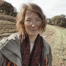 Karma Yoga Koordination Sarah