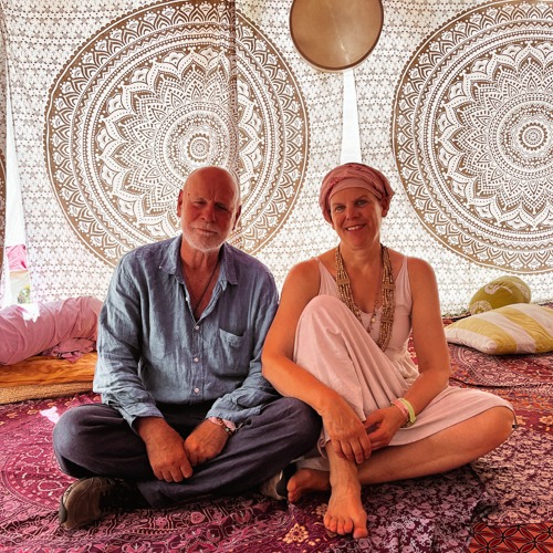 Zelt der Stille mit Petra und Klaus